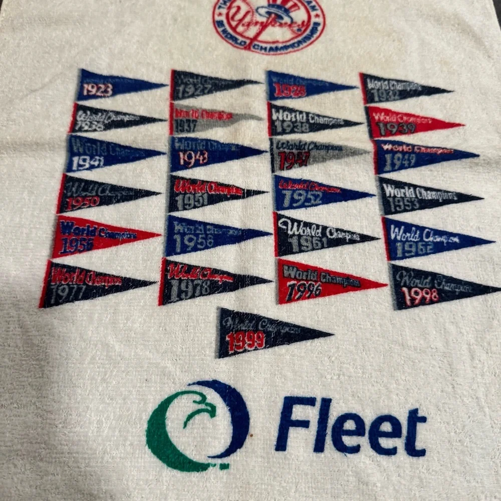 Vintage New York Yankees Fleet Team Towel